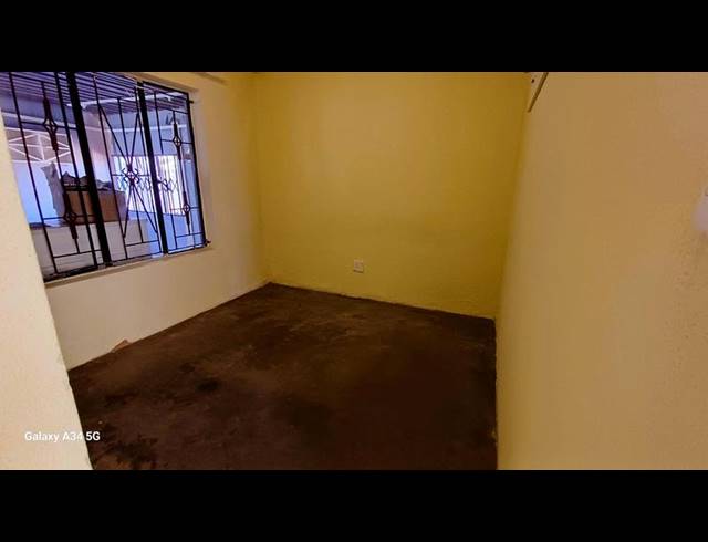 3 BEDROOM HOUSE FOR SALE IN CLARINA